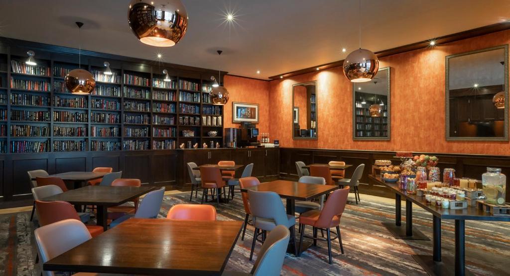 Clayton Hotel, Leeds Лийдс Екстериор снимка